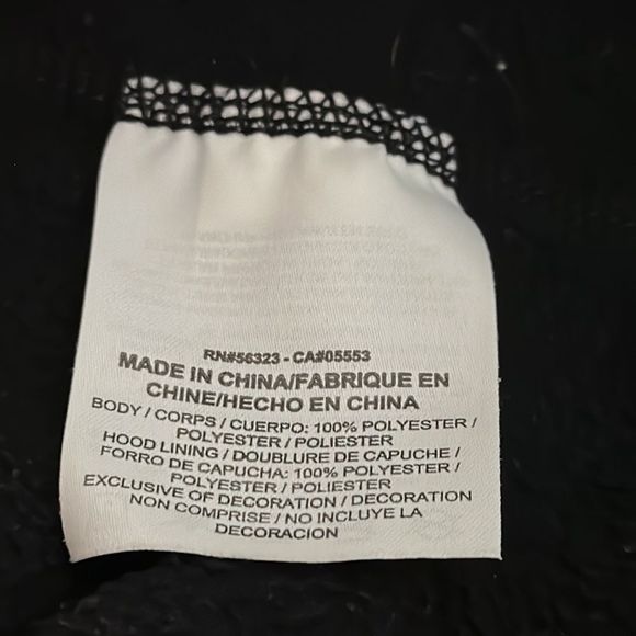 Nike Mens Therma Fit Hoodie size Medium Black Long Sleeve Fleece Lined Pull Over - Picture 10 of 10